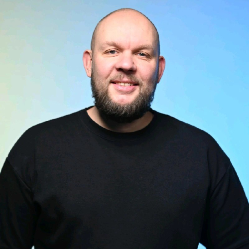 Author profile picture