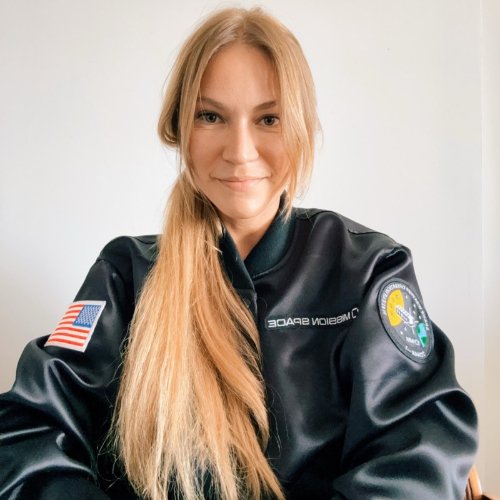 Author profile picture