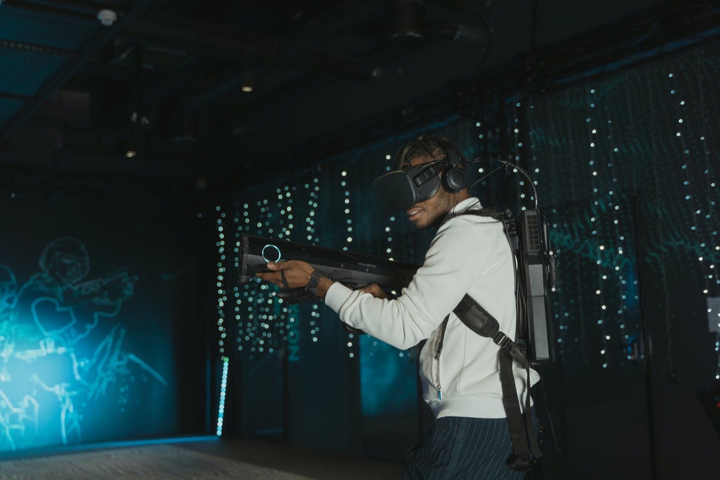 Business Trends and Gamer Behavior in Esports on PC and Console