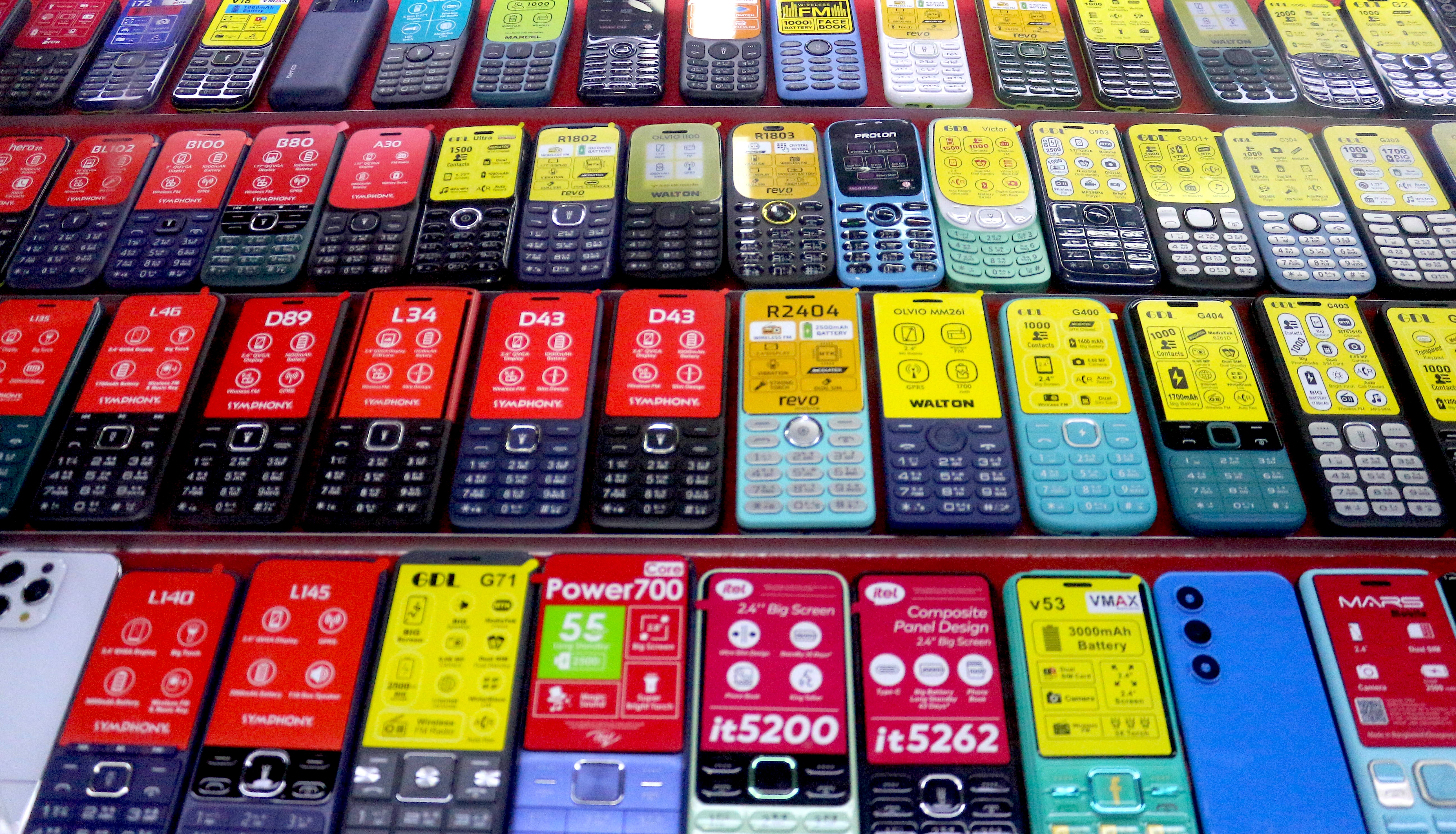 Millions Could Be Using Your App on Flip Phones
