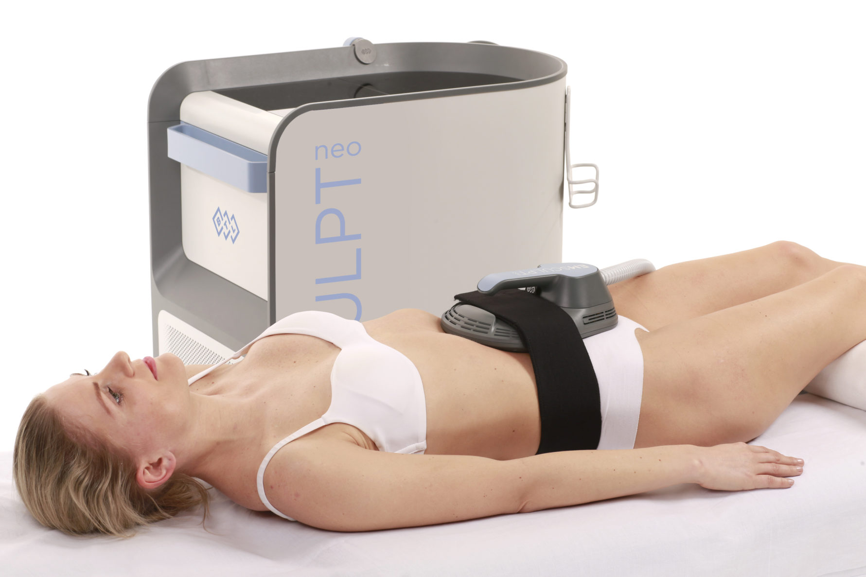 featured image - 5 Things No One Tells You Before Booking an Emsculpt Neo Treatment 