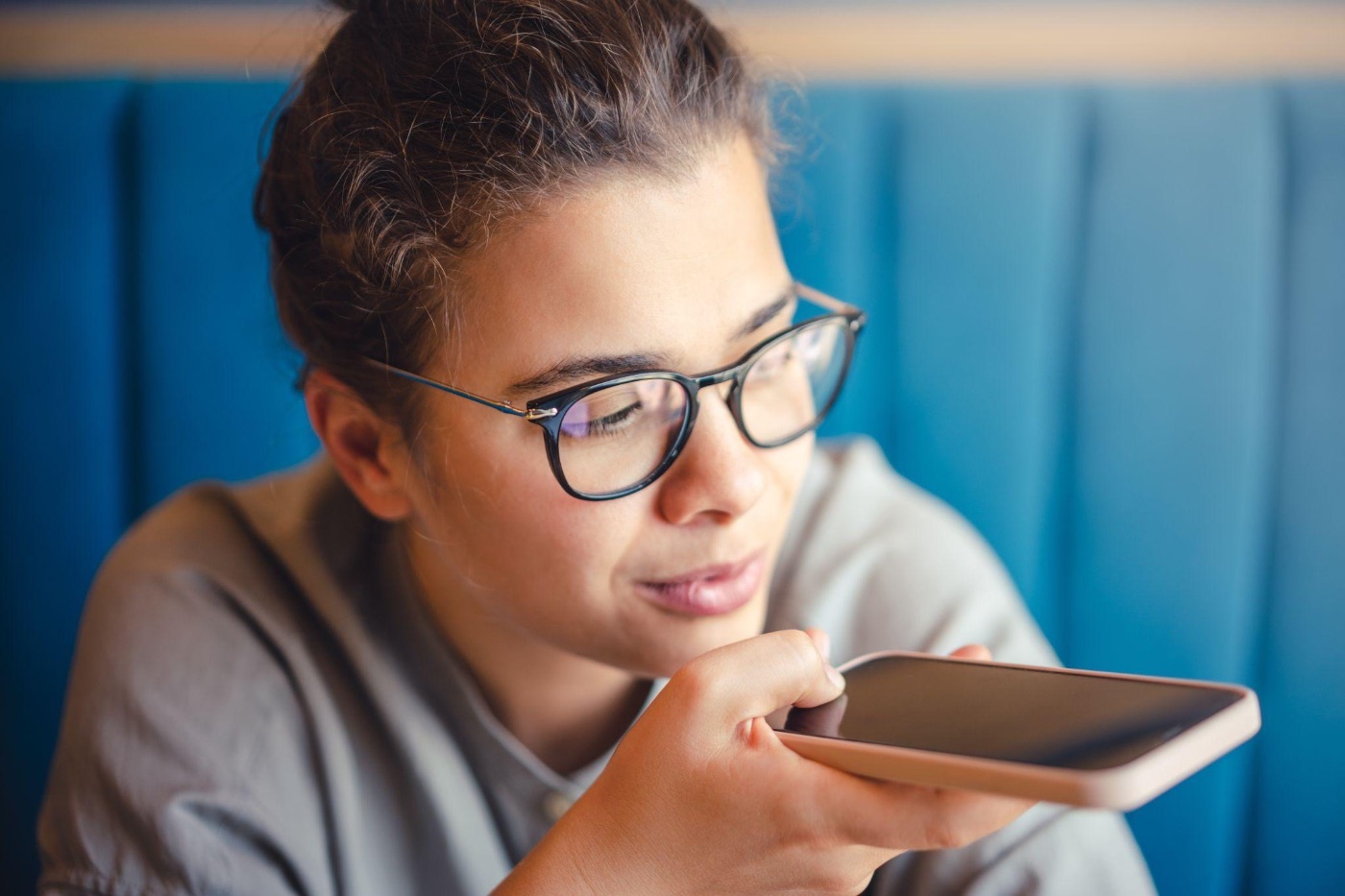 The Evolution of Text-to-Speech Tech: How Do AI Voices Work?