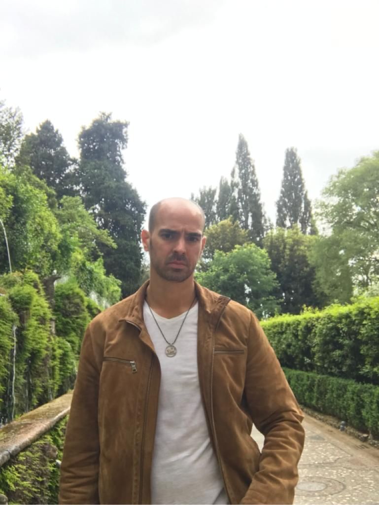 Author profile picture